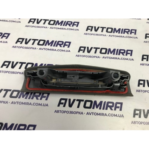 Дополнительный стоп сигнал крышки багажника Opel Corsa D HB 5дв. 2006-2014 1222130